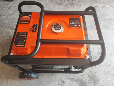 3000 Watt Jeneratör